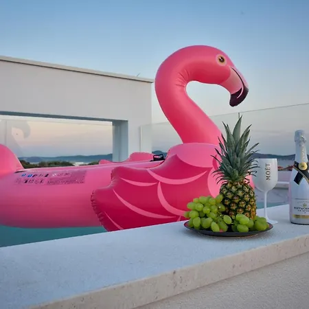 La Perla Apart-hotel