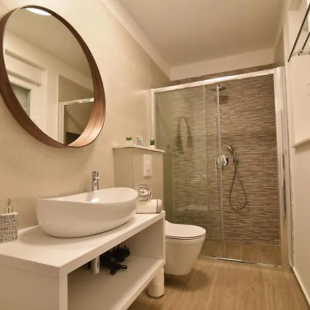 Aparthotel La Perla Bibinje